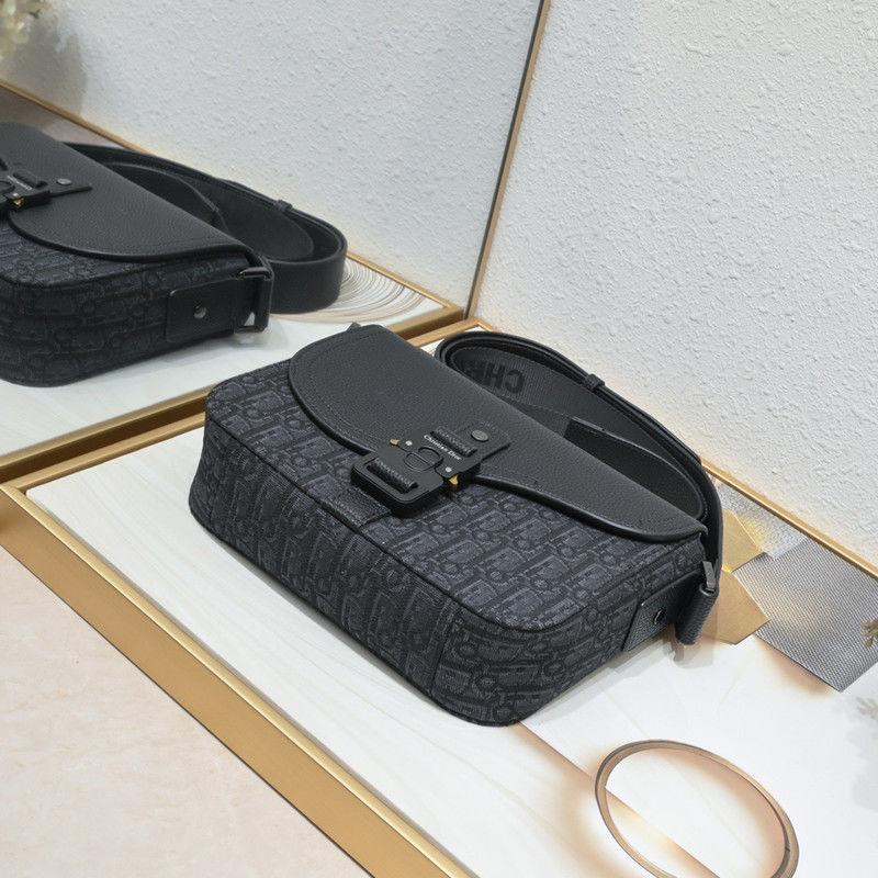 Fashion Business One Shoulder Crossbody Bag 1023121306