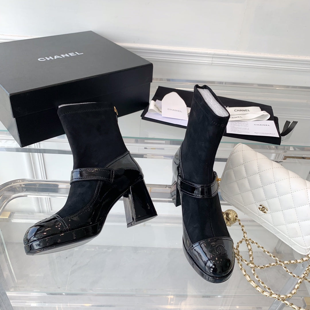Fashionable Leather and Suede Boots 0724102318