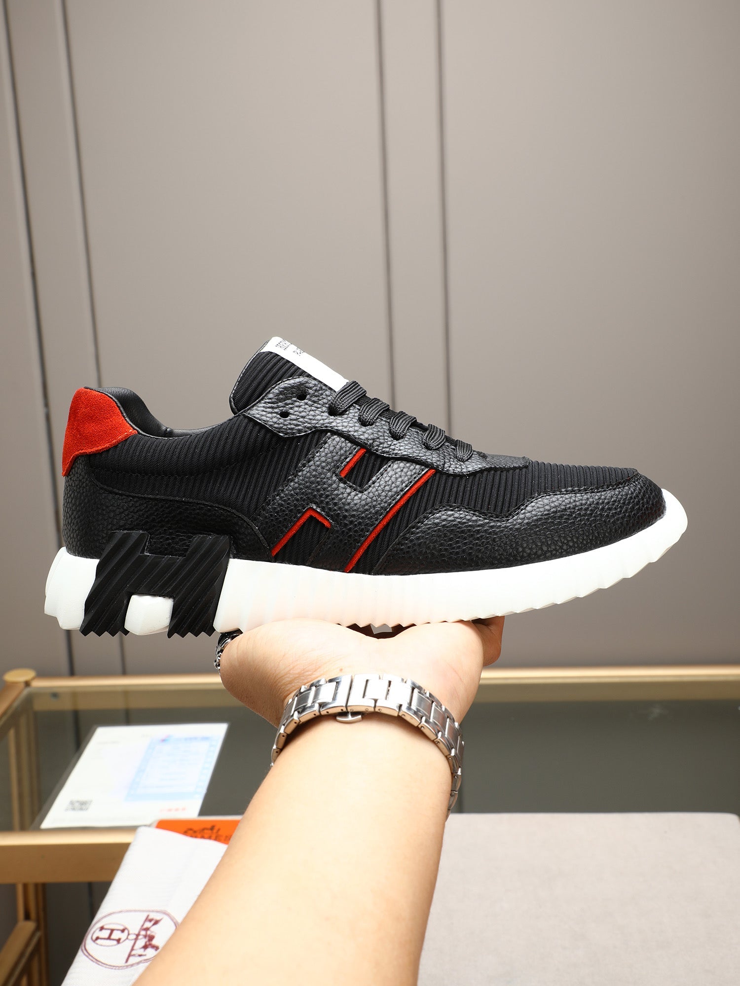 H Fashion Bouncing sneakers 0725052808