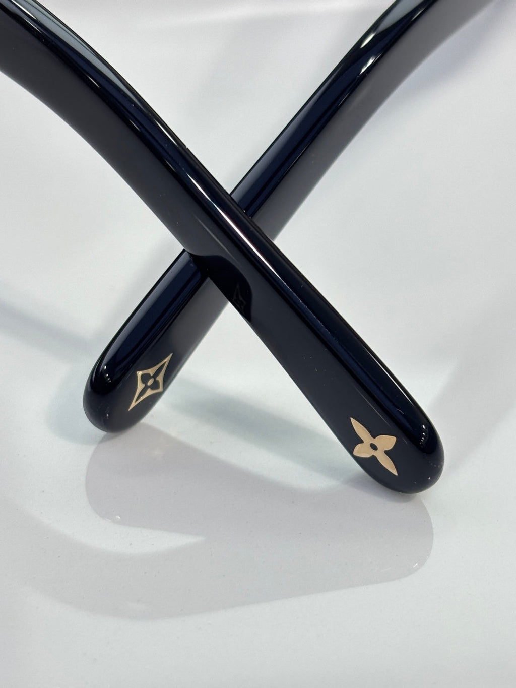 Luxury Limited-Edition Sunglasses XC1026071714