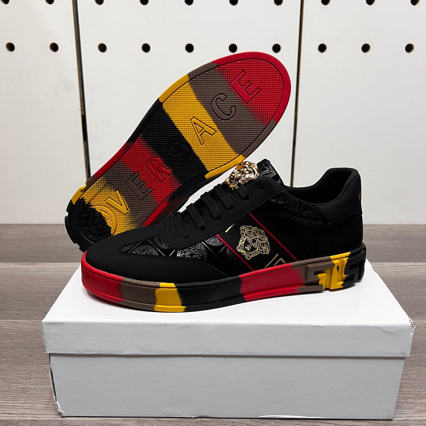 VS Men's Fashion Sneakers 072605812