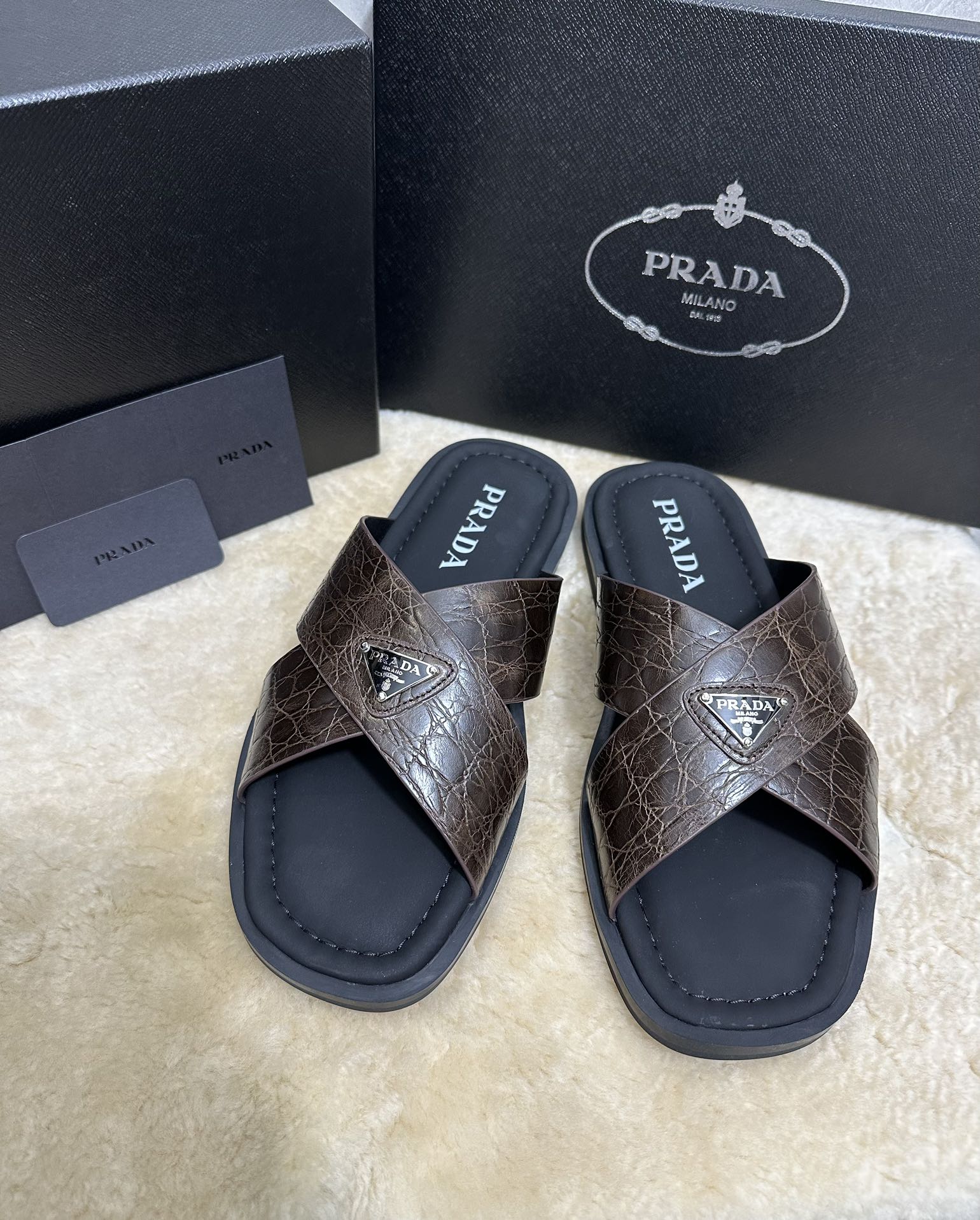 Pr Men's Crocodile Leather Slippers 0726042102