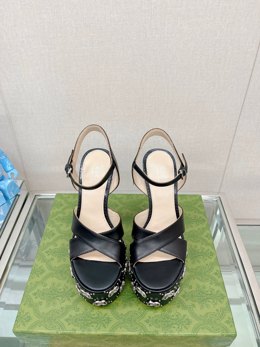 23 Ladies fashion luxury high heels S012