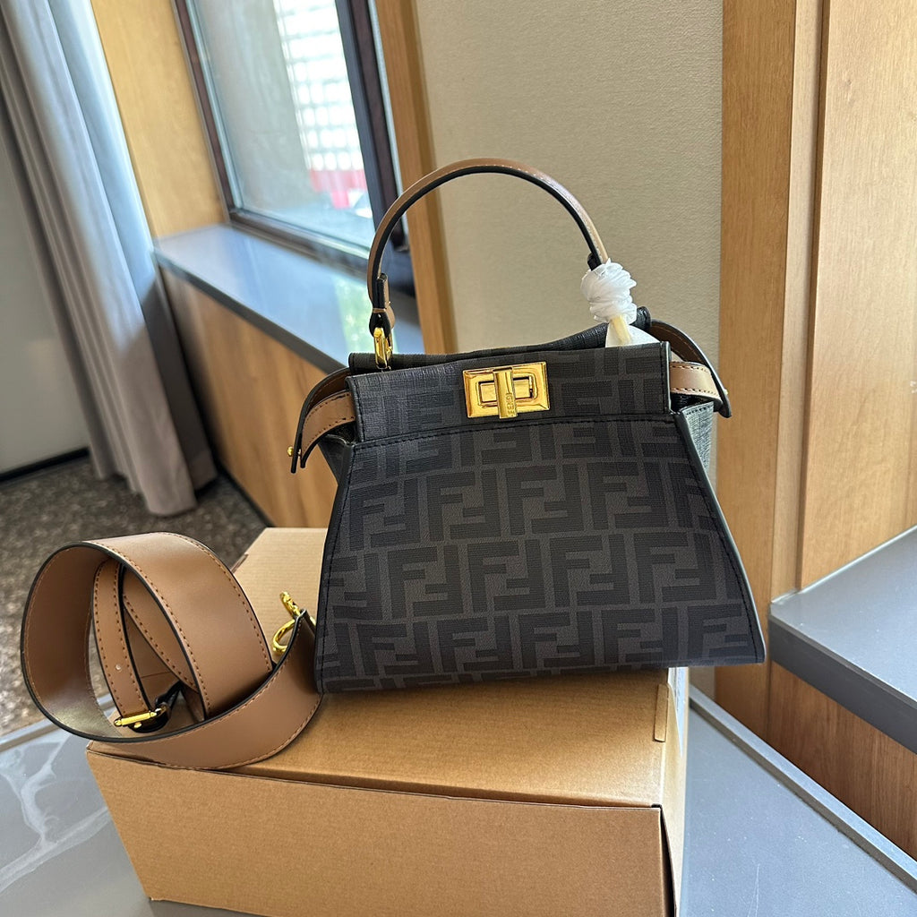 Peekaboo Iconic Mini bag 1824062408