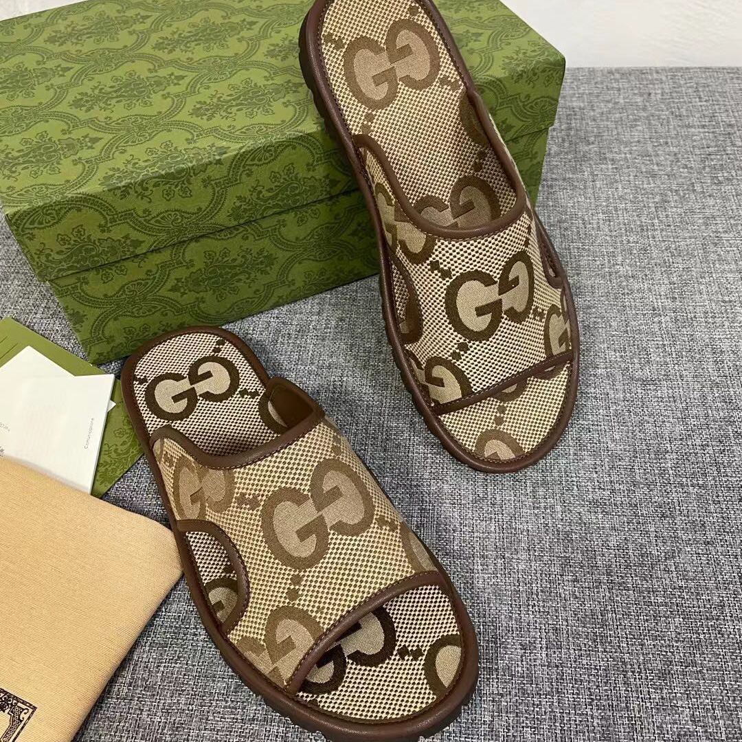 GC  couple slippers-07052201