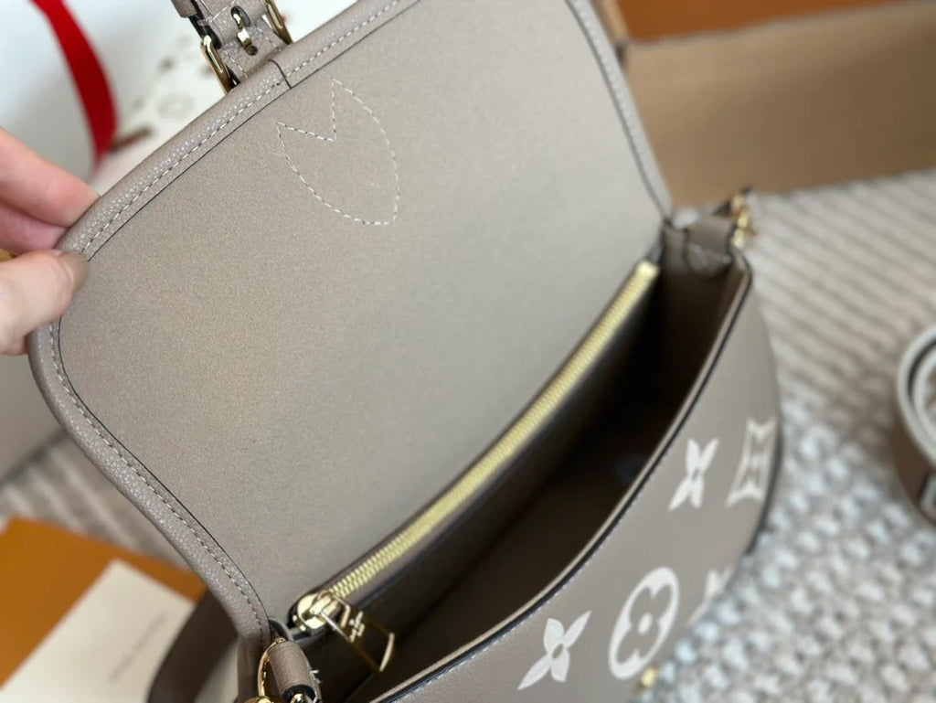 Ladies Fashion Baguette Bag 0724021902