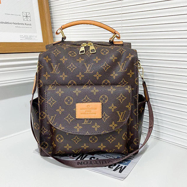 New Stylish and Versatile Backpack 1026070831