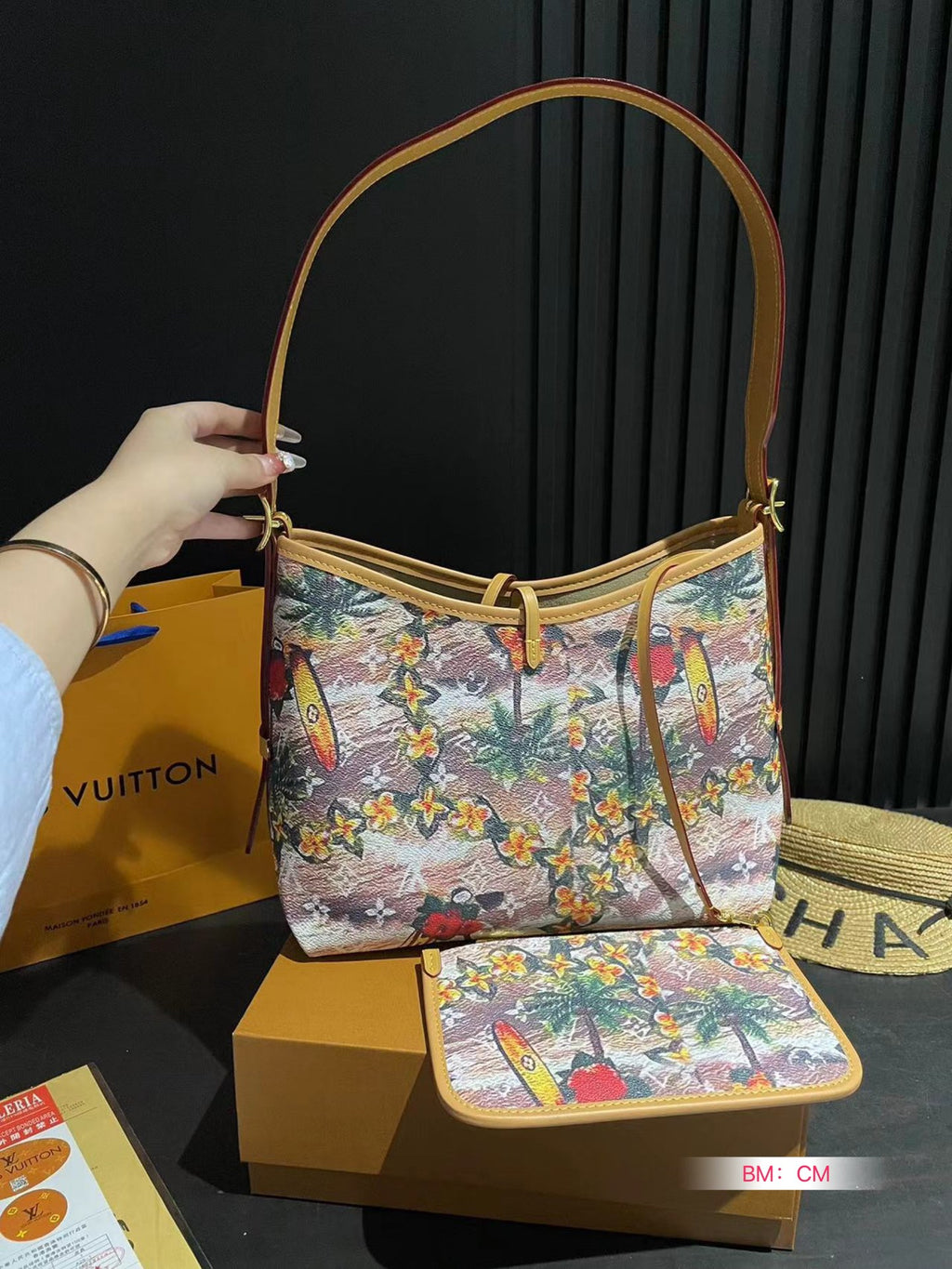 V new commuter fashion shoulder bag 0724061201