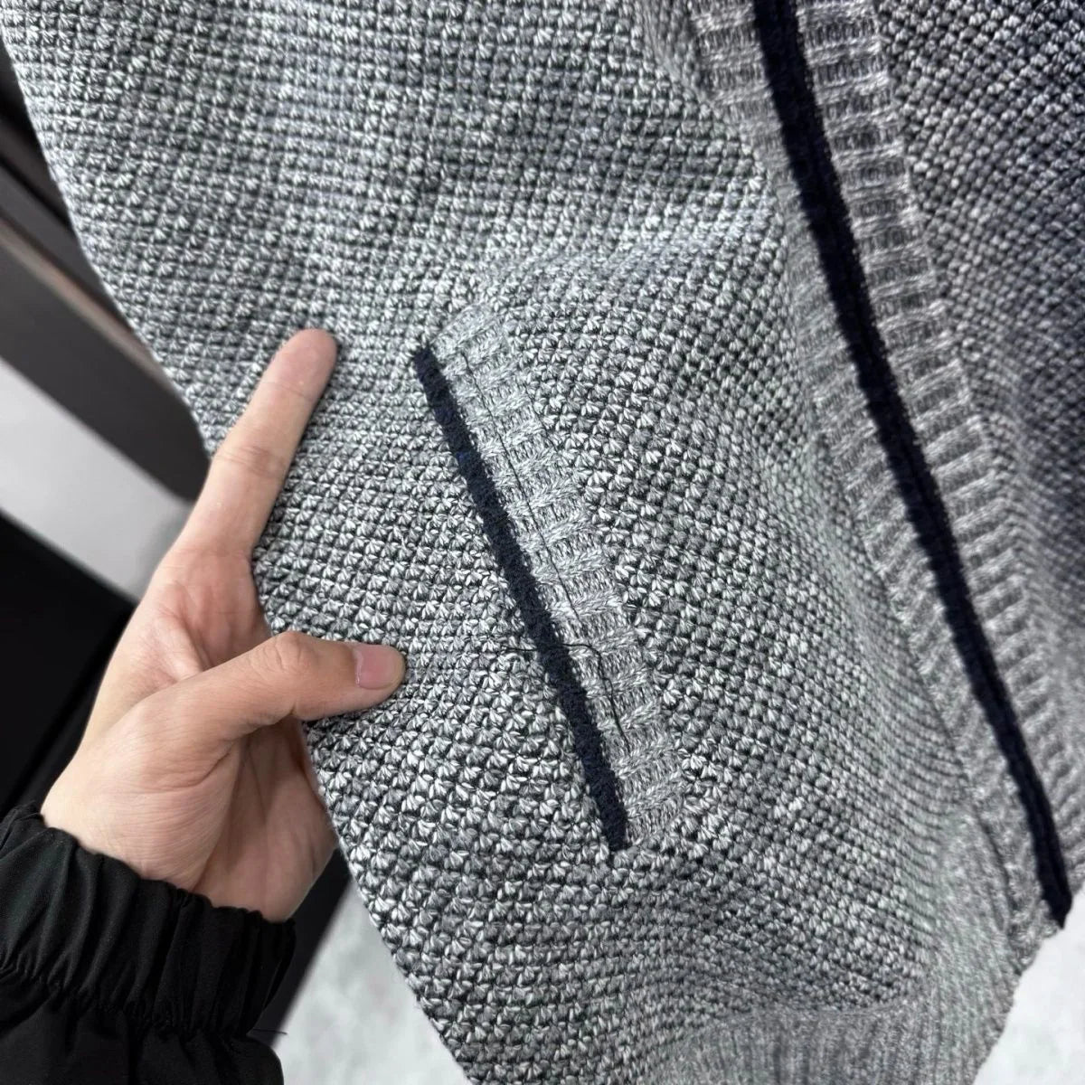 PR Thickened Knit Cardigan Jacket 1025110401
