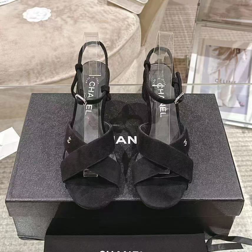 Mary Jane exquisite pearl hot diamond combination high heels 1824061801