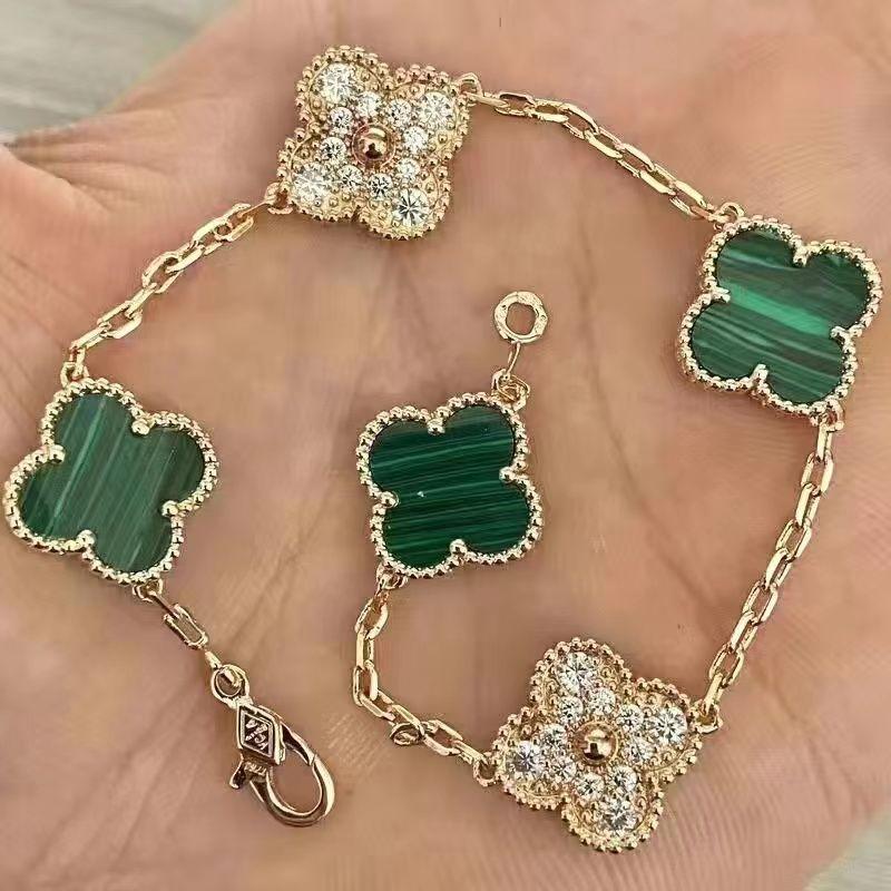 Versatile And Sophisticated Couple Bracelet 1024022615