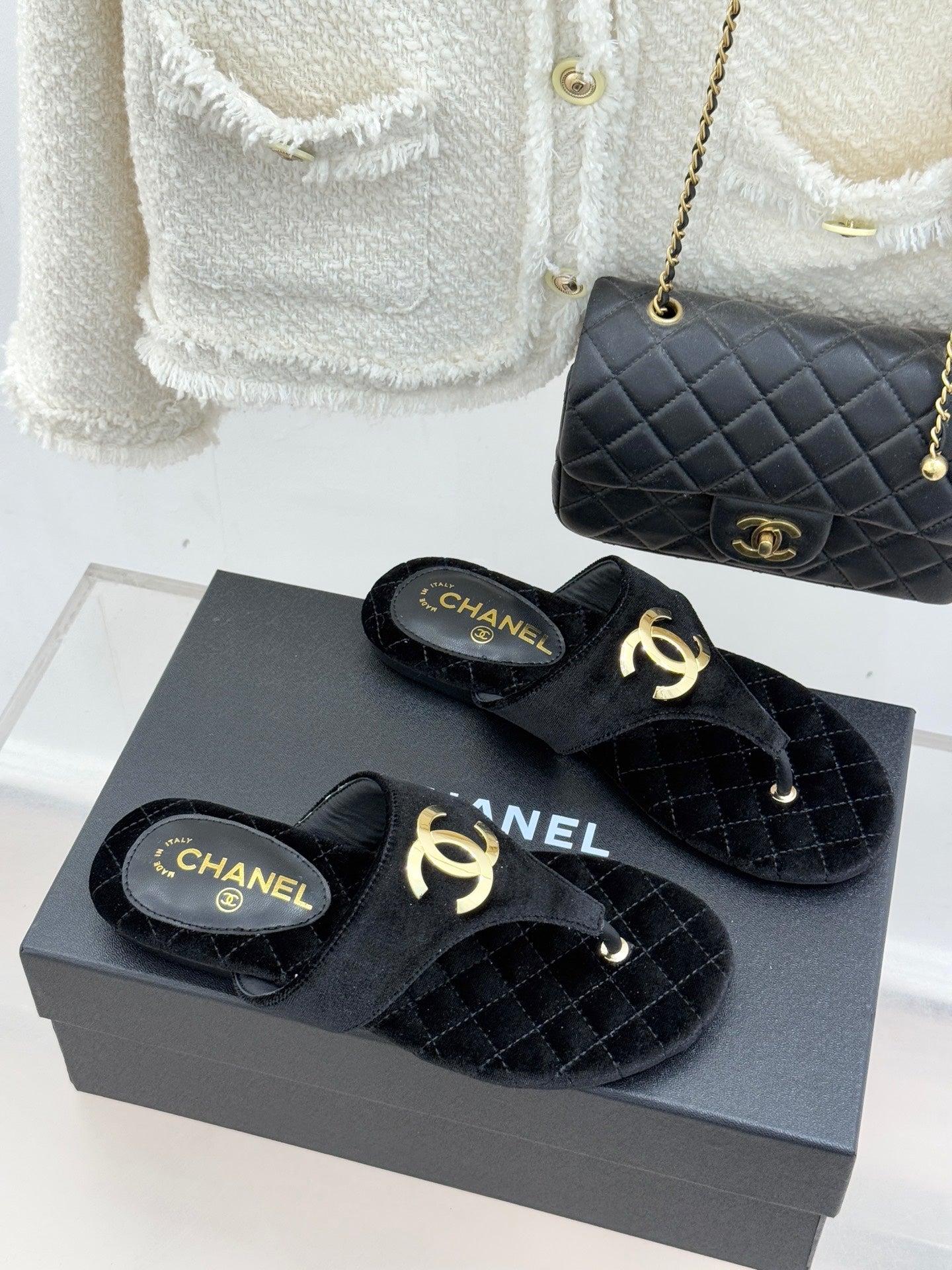 26SS New Women's Diamond Pattern Flip-Flops 0726031003