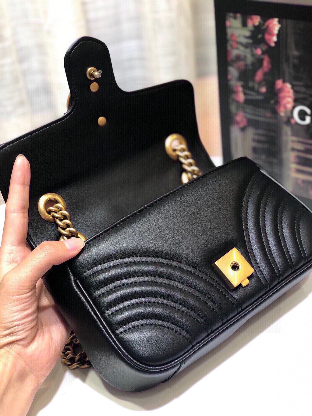 22CM Leather Marmont Chain Shoulder Bag XC1623071705