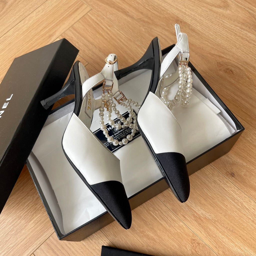 Pointed pearl chain high heel sandals 1824070202