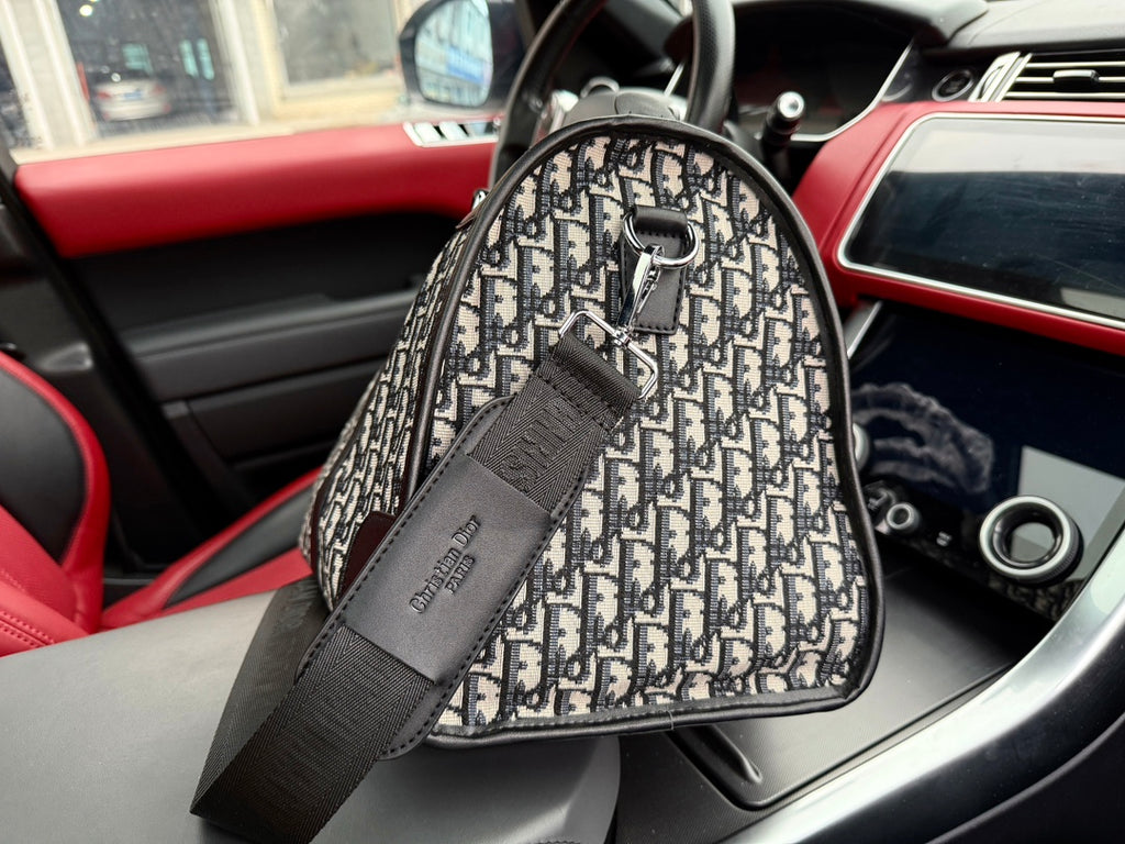 DIO Travel Bag 0724110706
