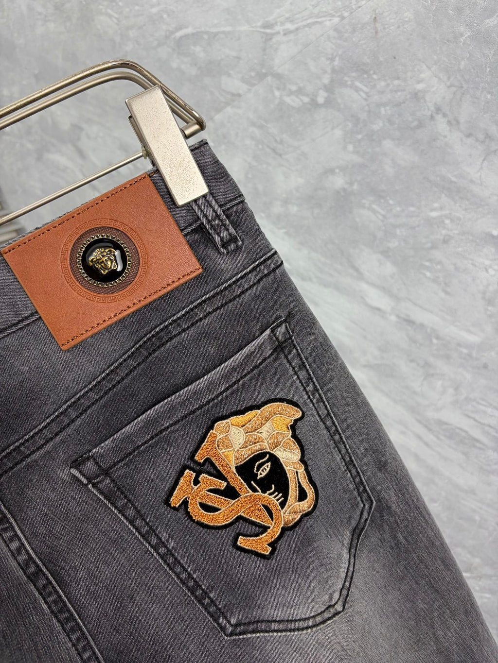 Latest Men's Jeans 1026063002