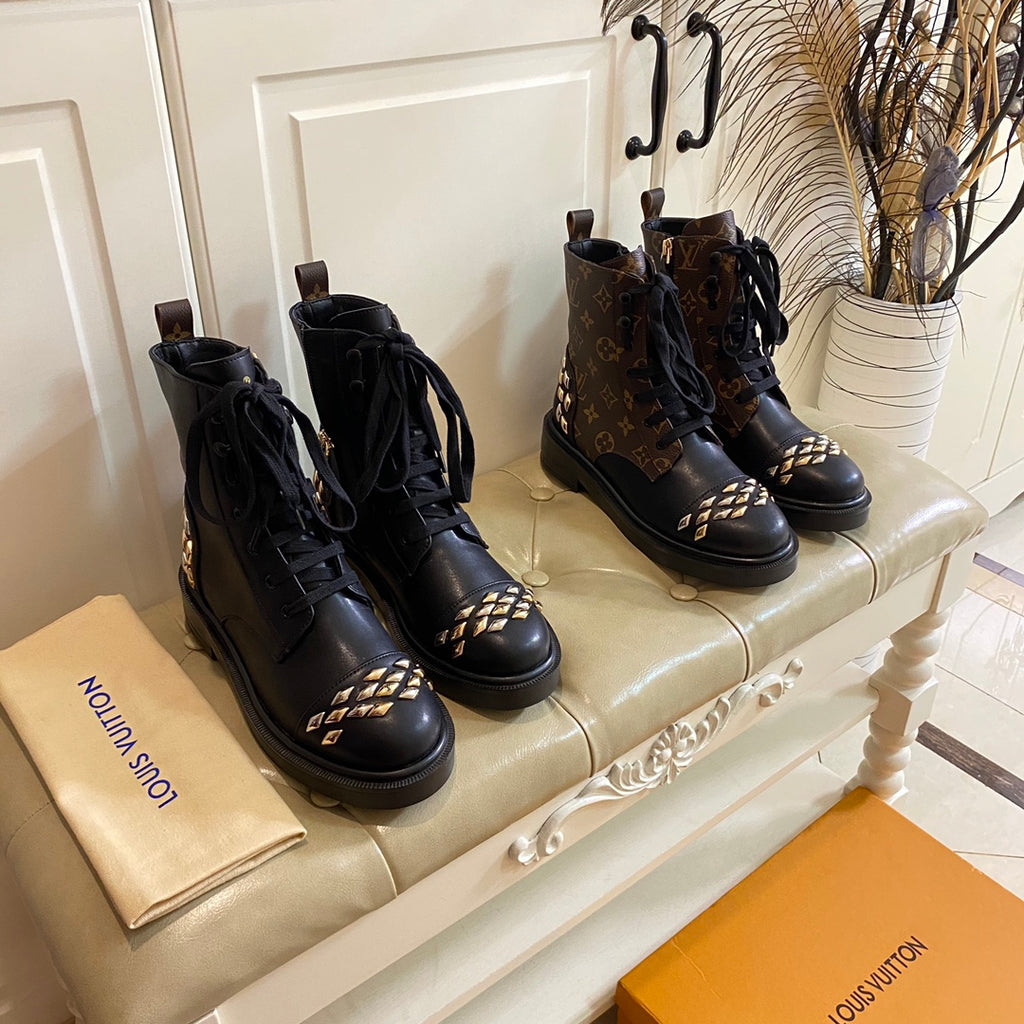 V cowhide/classic flower boots 0724090502