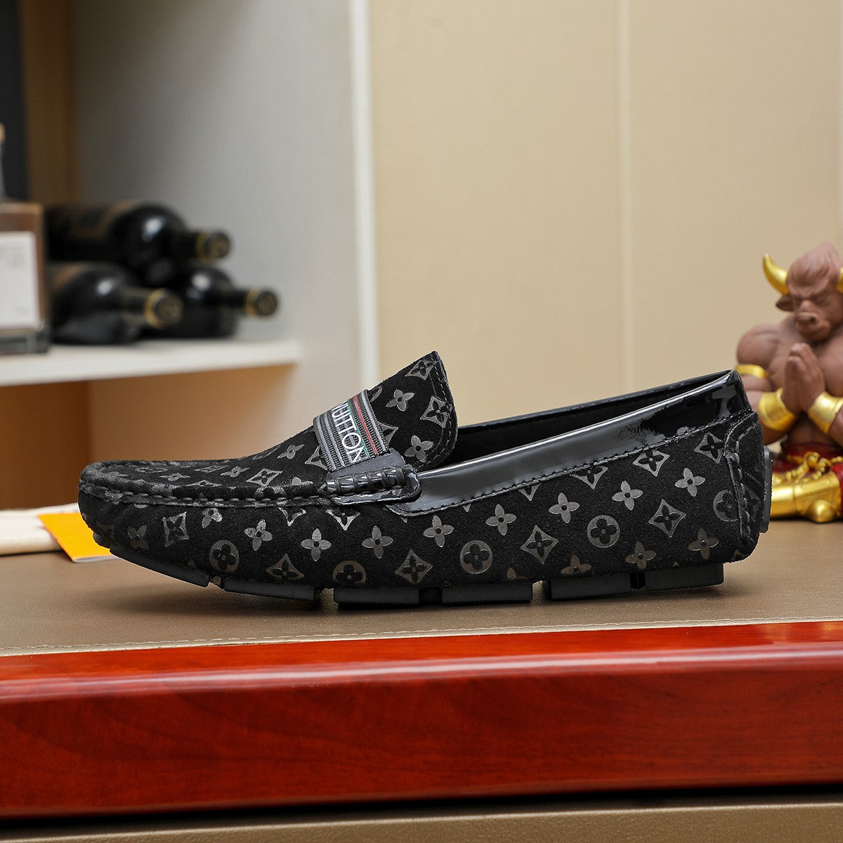 V Men's Classic Casual Loafers 0726040805