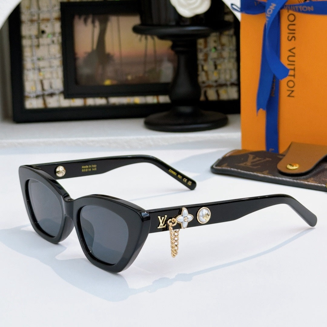 New Cat Eye LV Sunglasses With Chain XC1312102607