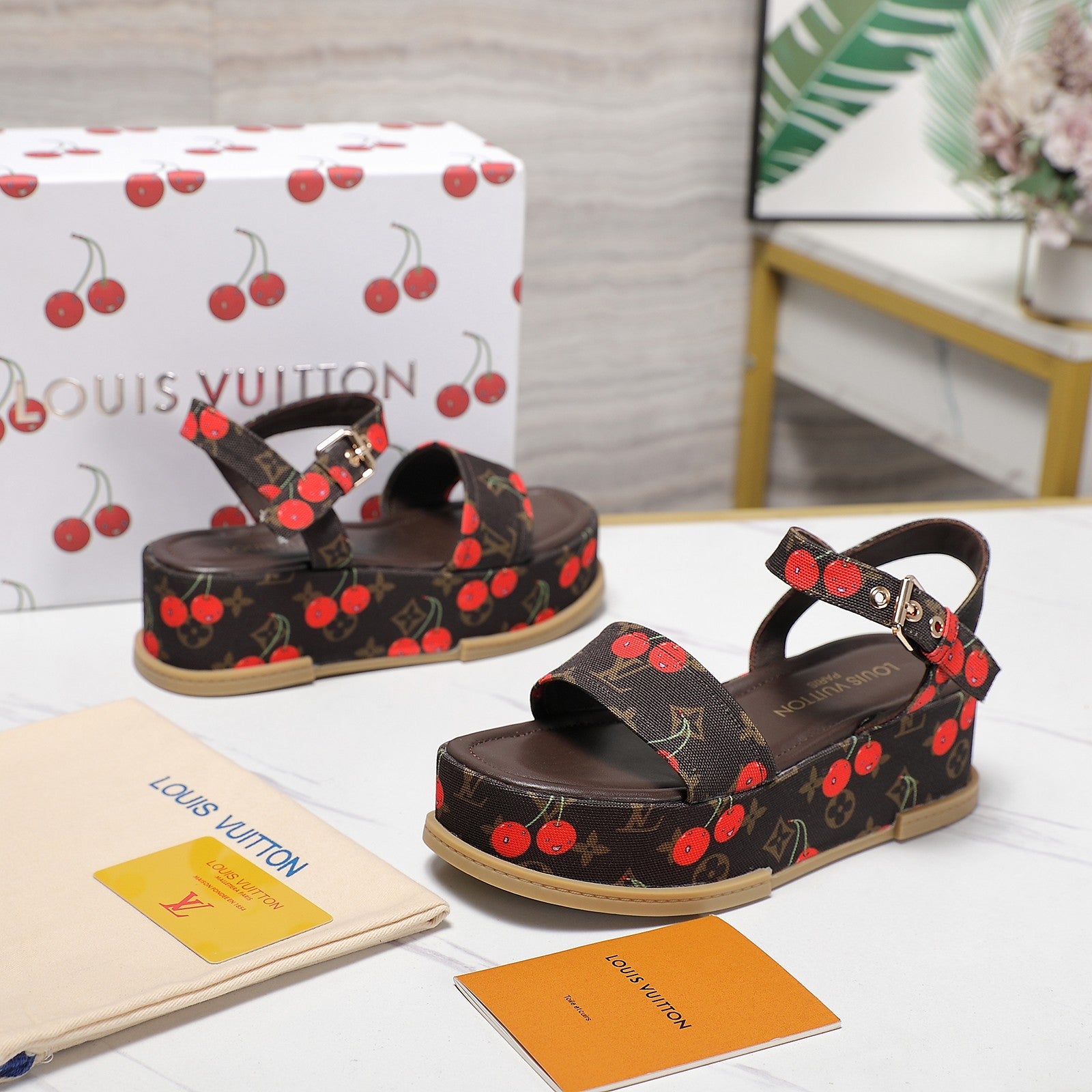 L fashion new cherry thick-soled sandals 0725072106