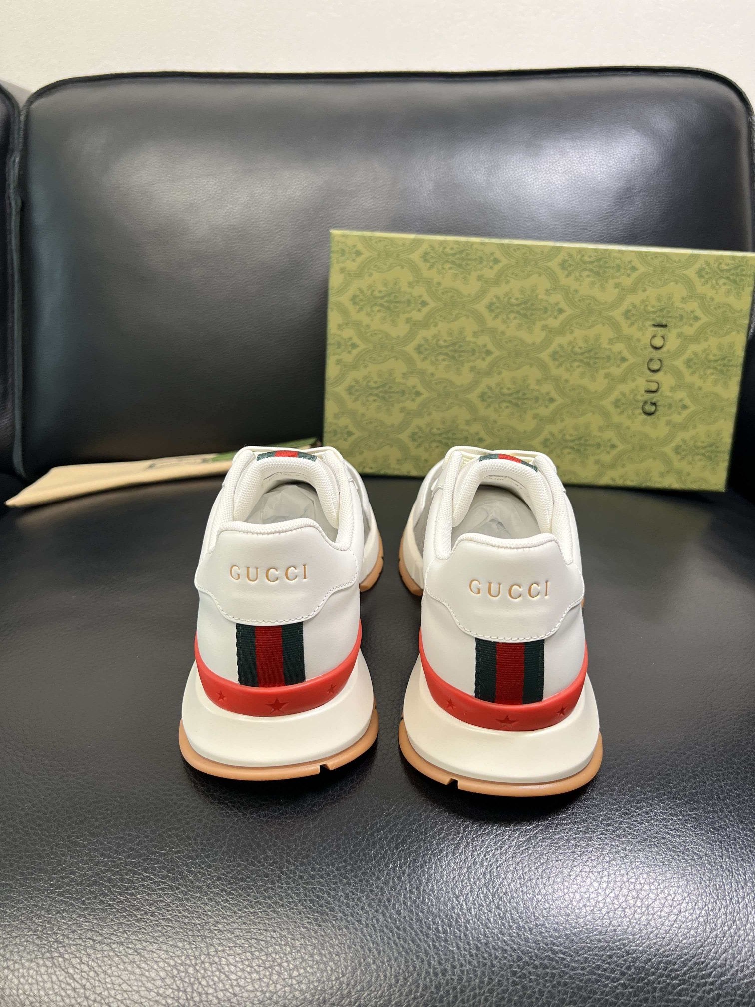 Fashionable Casual Sports Shoes 0726032002