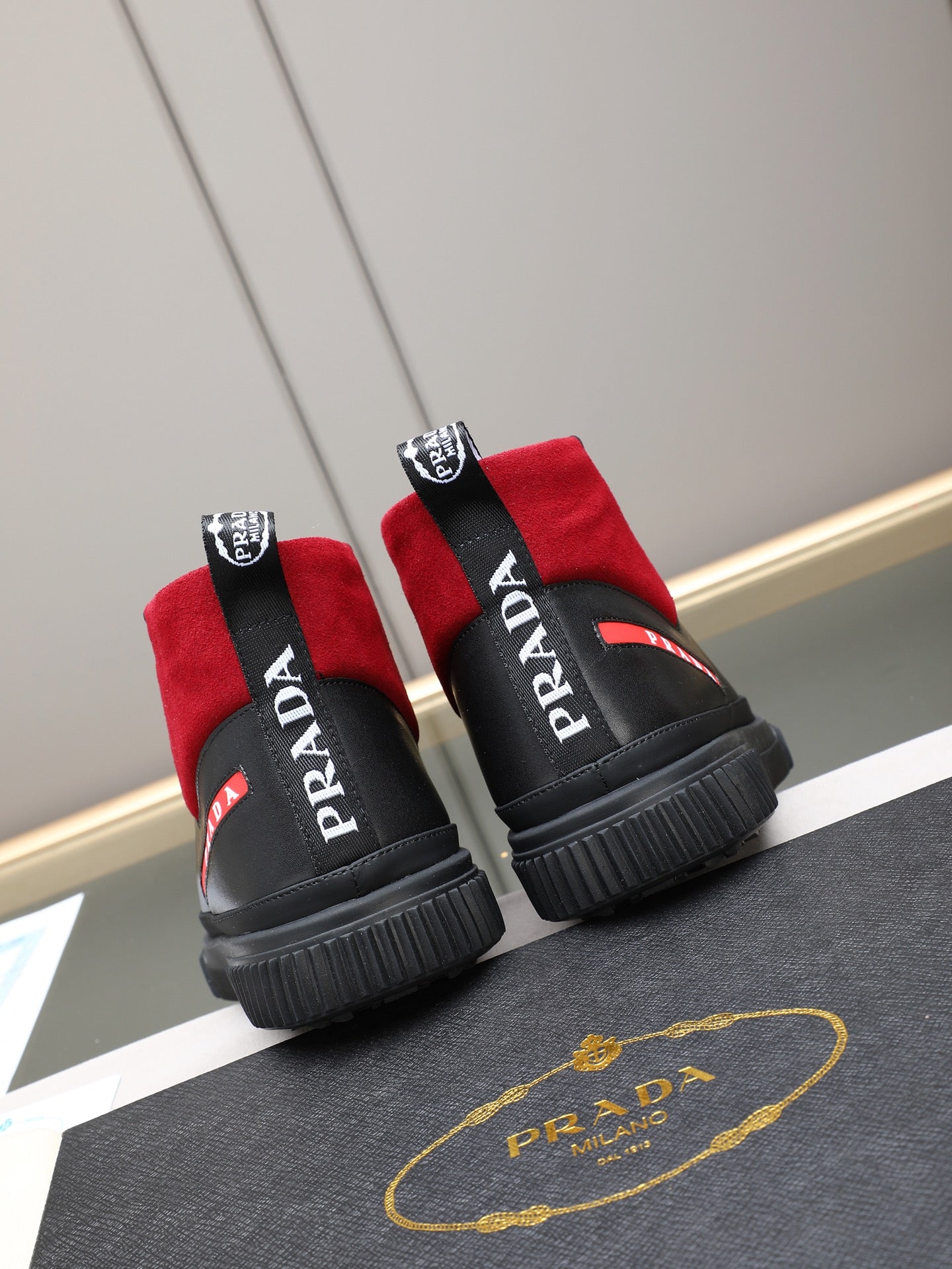 New high-top athletic casual shoes 0725122904