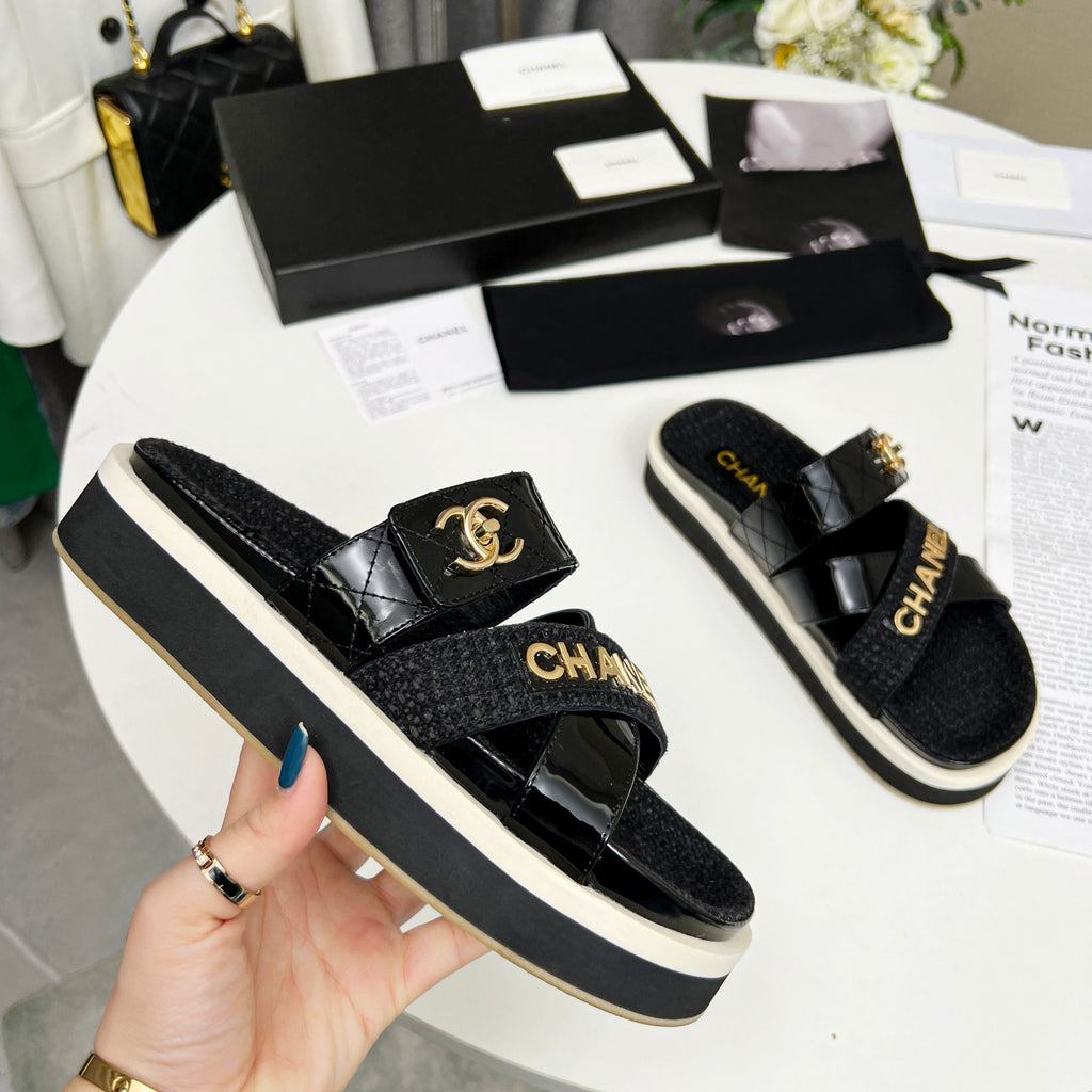 C New Flat Ladies Slippers XC07061202