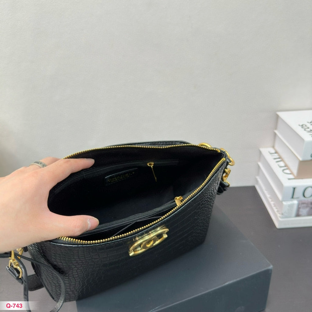 zipper shoulder bag 1824062601