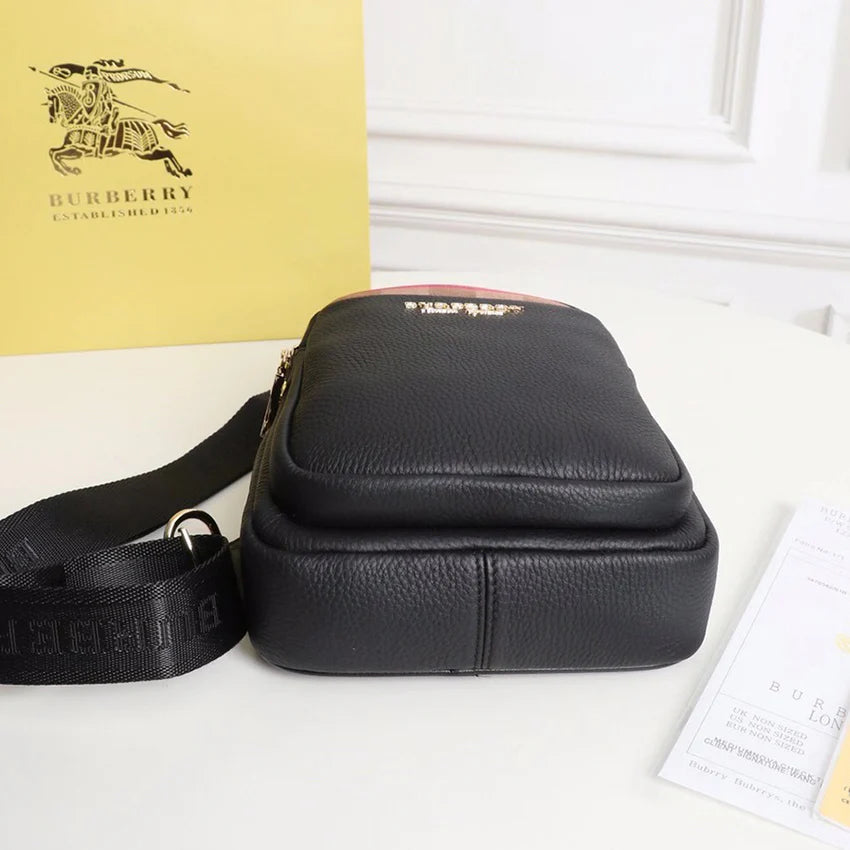 Men's new fashion and versatile chest bag 1024073109