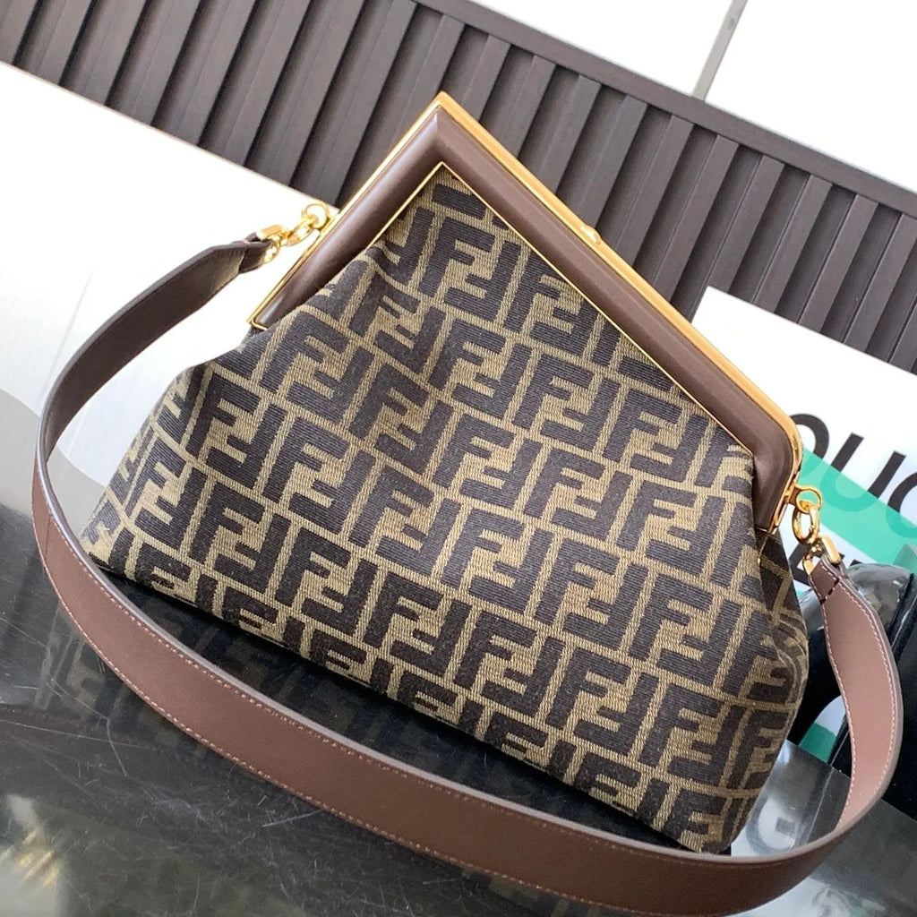 Fashionable all-match bag XC0723071701