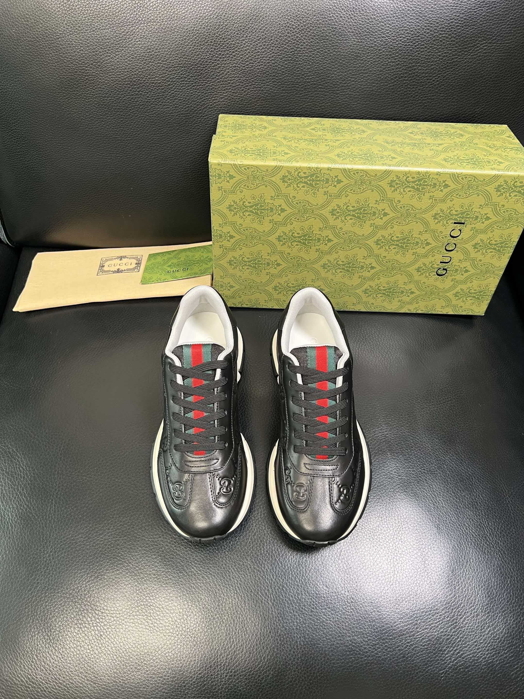 Fashionable Casual Sports Shoes 0726032002