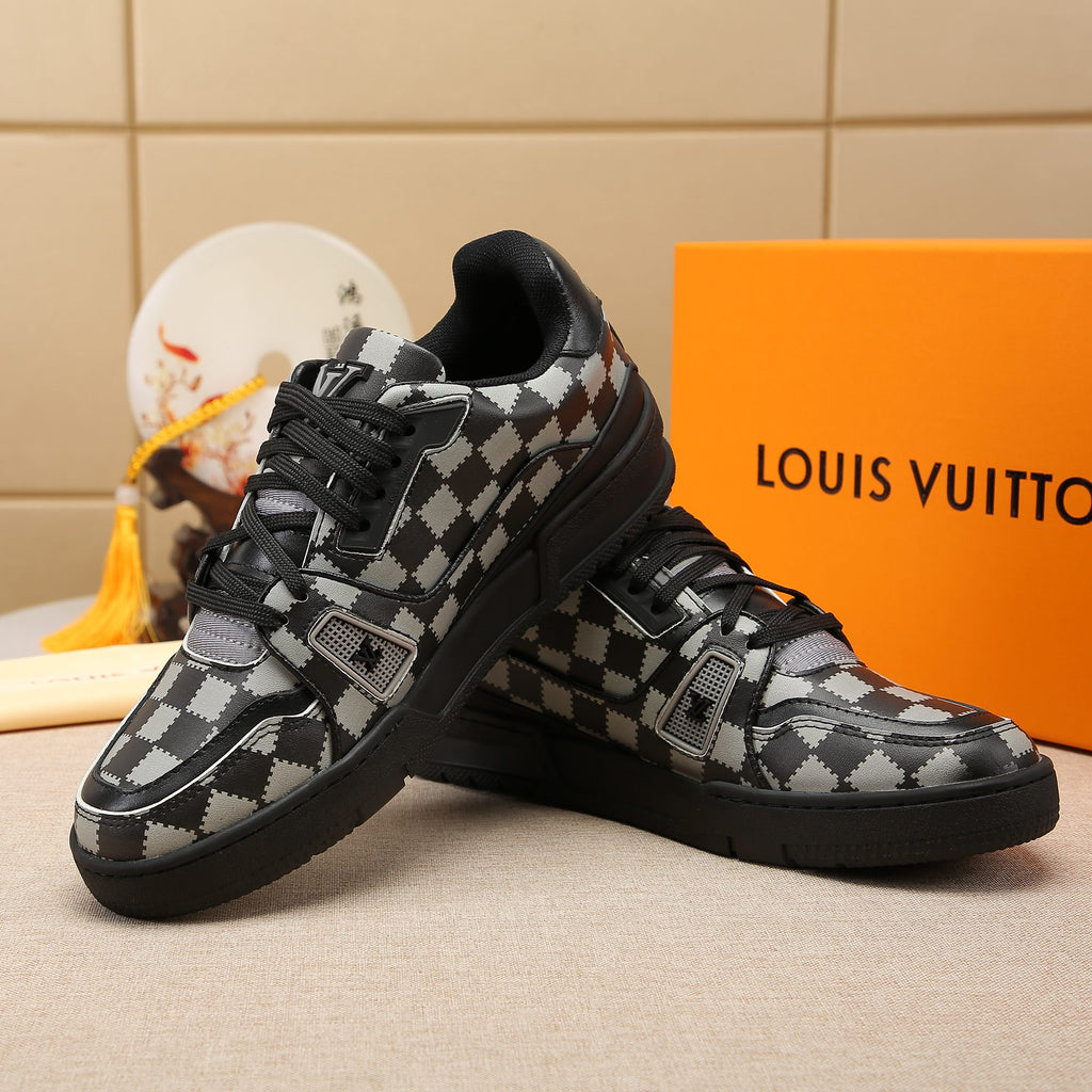 V Fashion Classic Textured Sneakers 0724031505