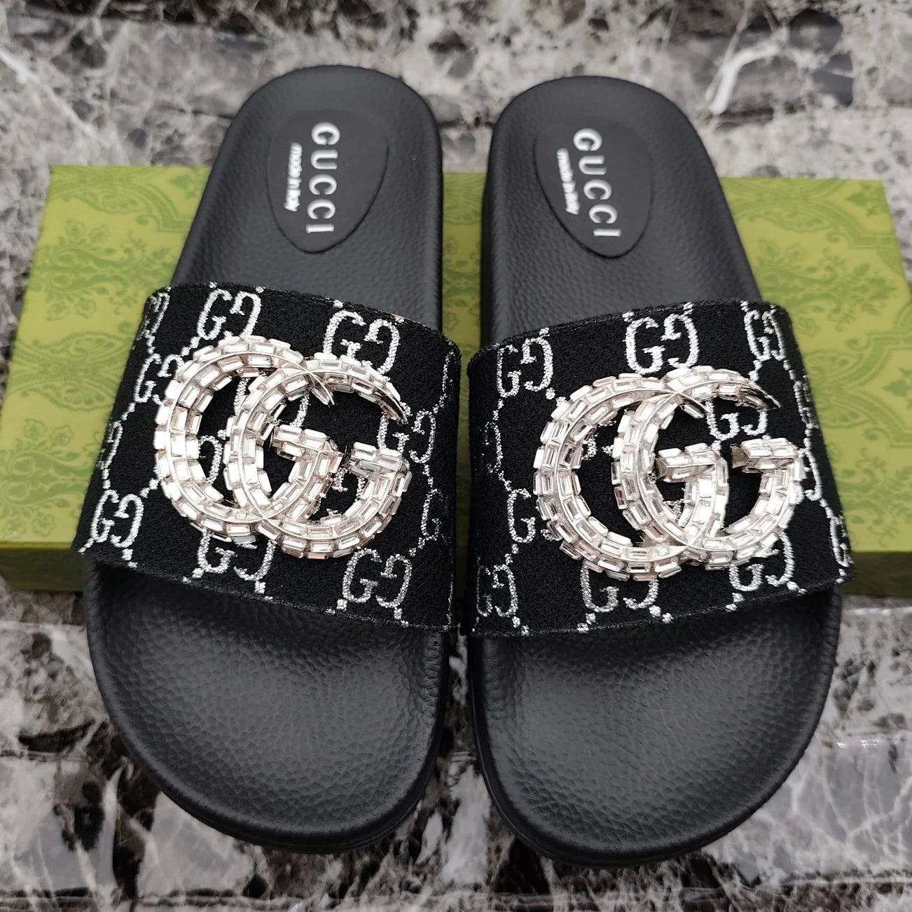 New fashion men's and women's sandal slippers 25032813