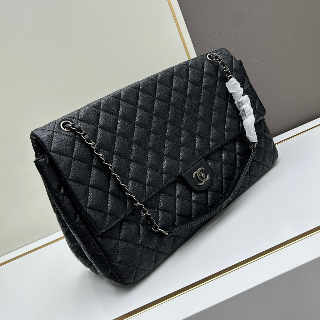 CF oversized airport bag underarm bag 1824062403