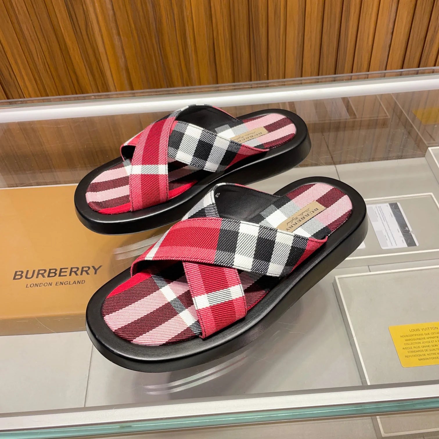 Classic Men's Slippers 1025051220
