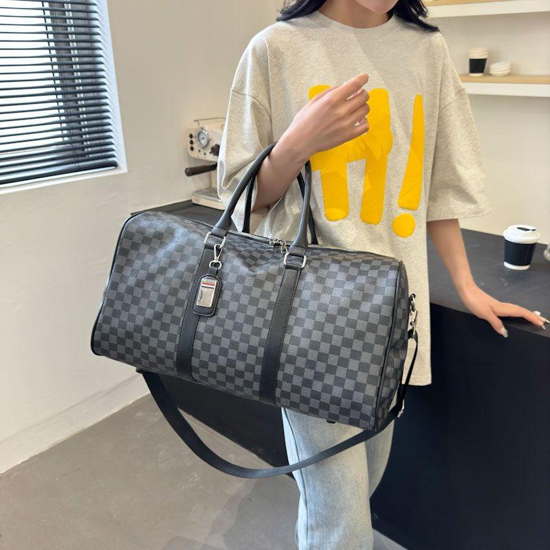 Fashion Travel Bag Large Capacity Portable Sports Crossbody Bag 1024060501