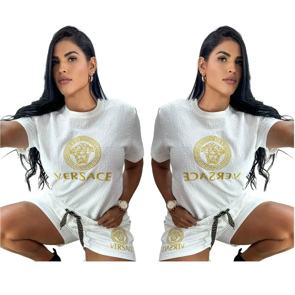 Fashion Trend New Embossed Short Sleeve Shorts Suit 1024062107