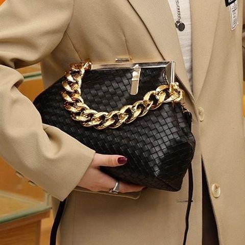 Fashion Woven All-match Shoulder Bag 1024071805