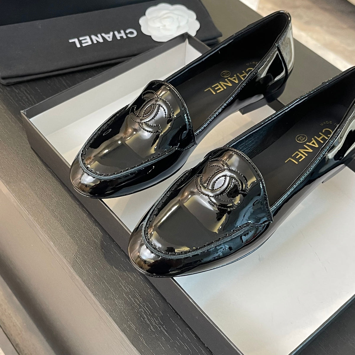 luxury fashion patent leather loafers 0725020801