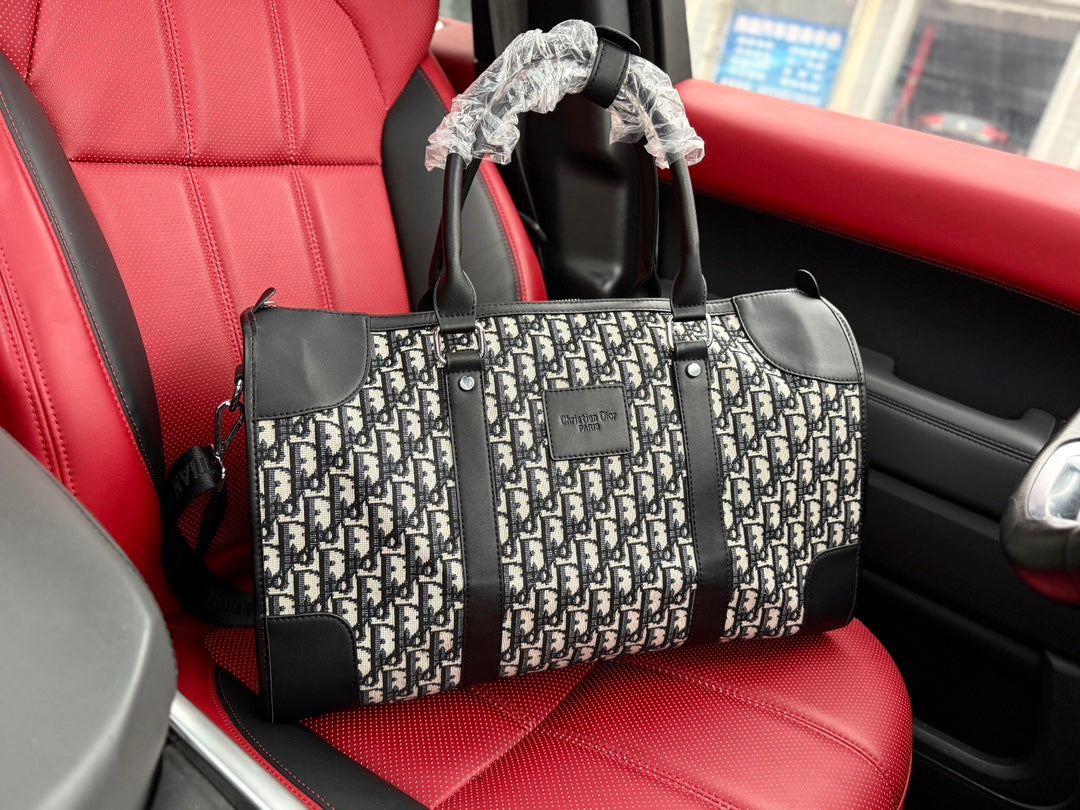 DIO Travel Bag 0724110706