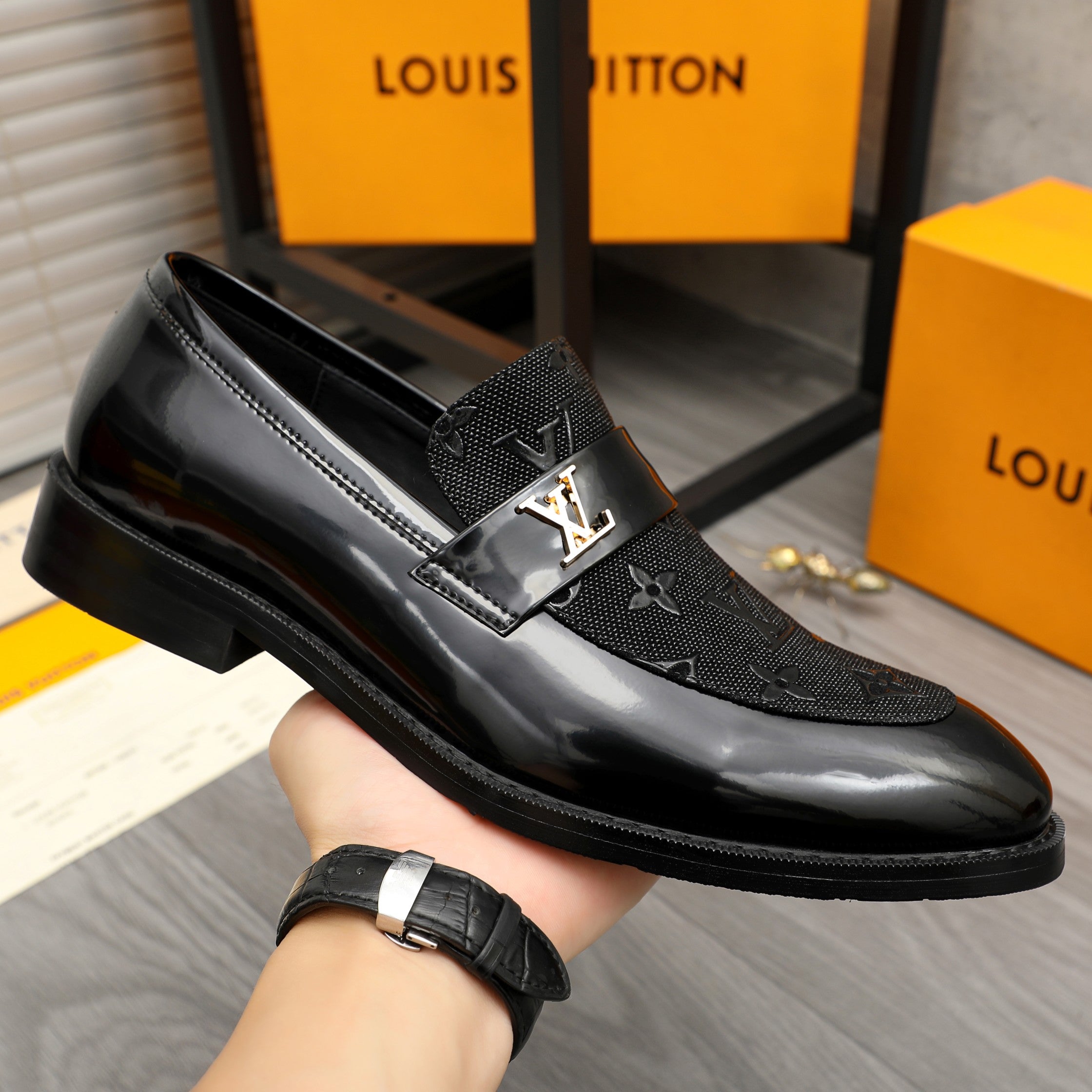 V Men's Classic Business Slip-on Leather Shoes 0726040808