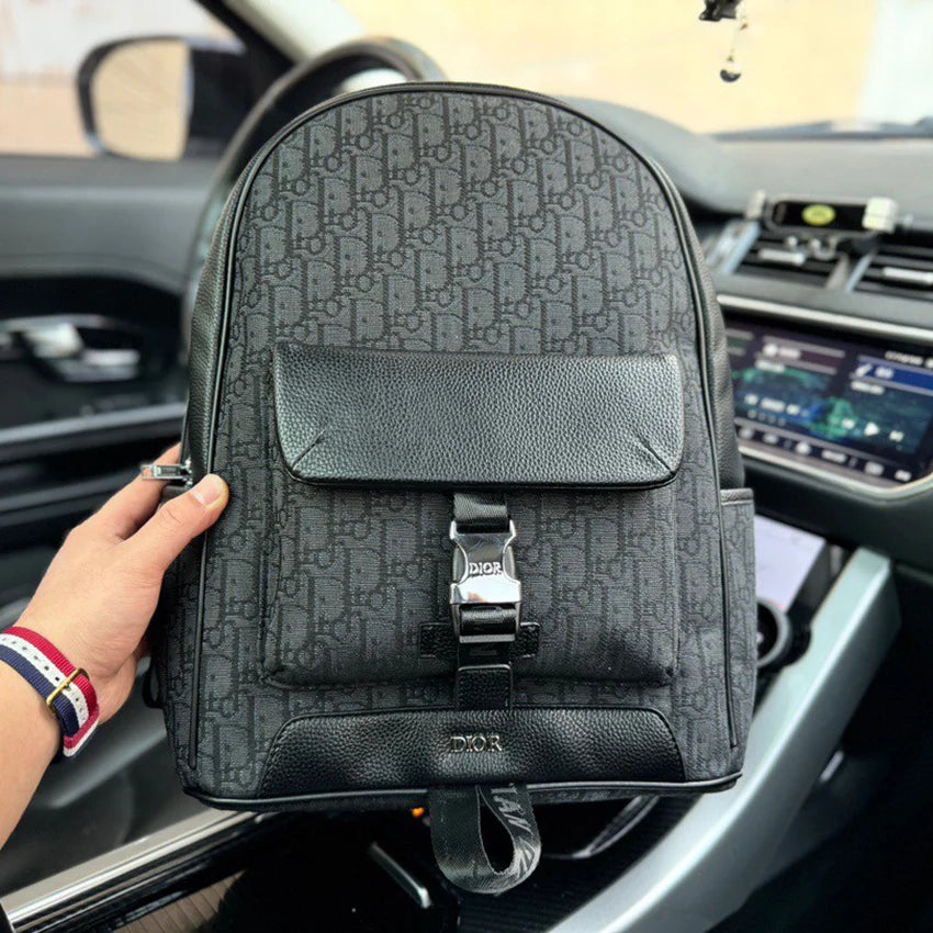 Luxury fashionable and versatile vintage backpack 1024052420