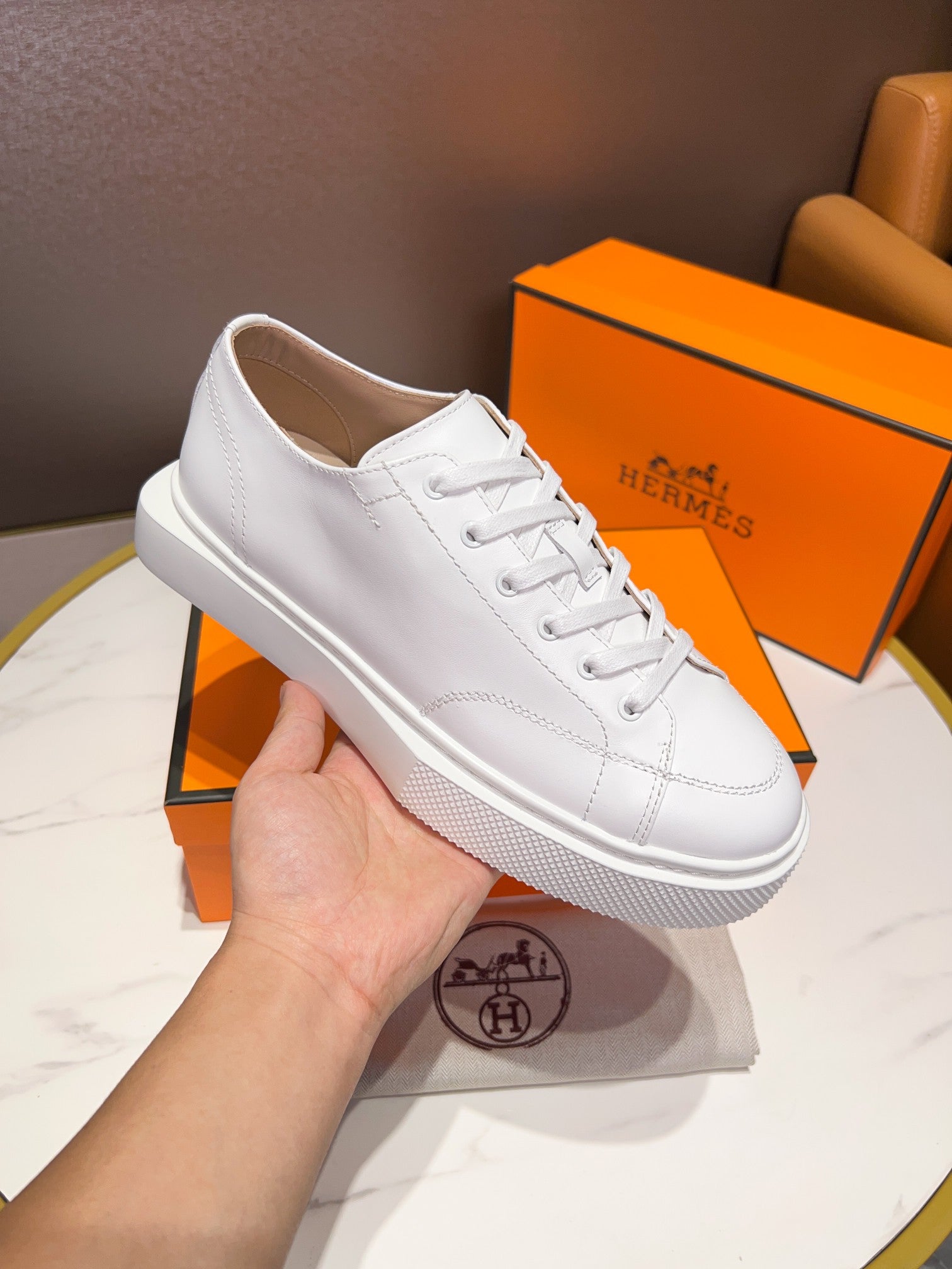 H Fashion Leather Lace-Up Sneakers 0724112204