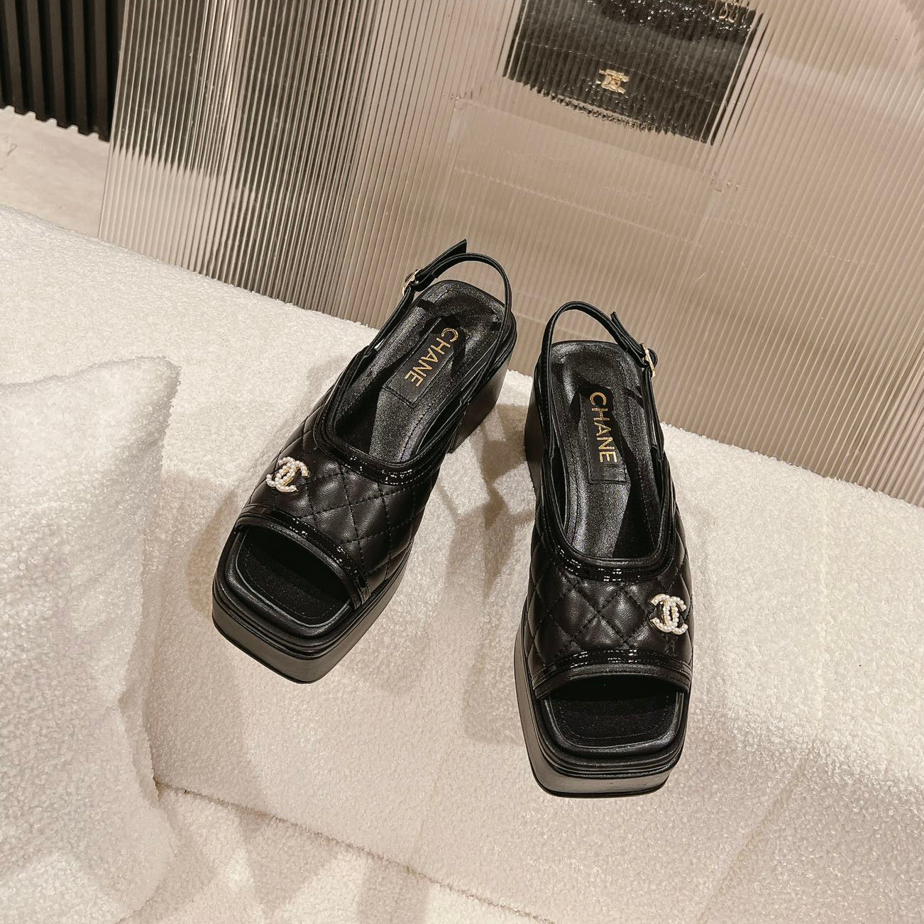 luxury platform sandals XC0723071703