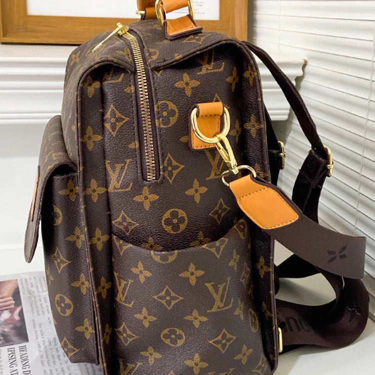 New Stylish and Versatile Backpack 1026070831
