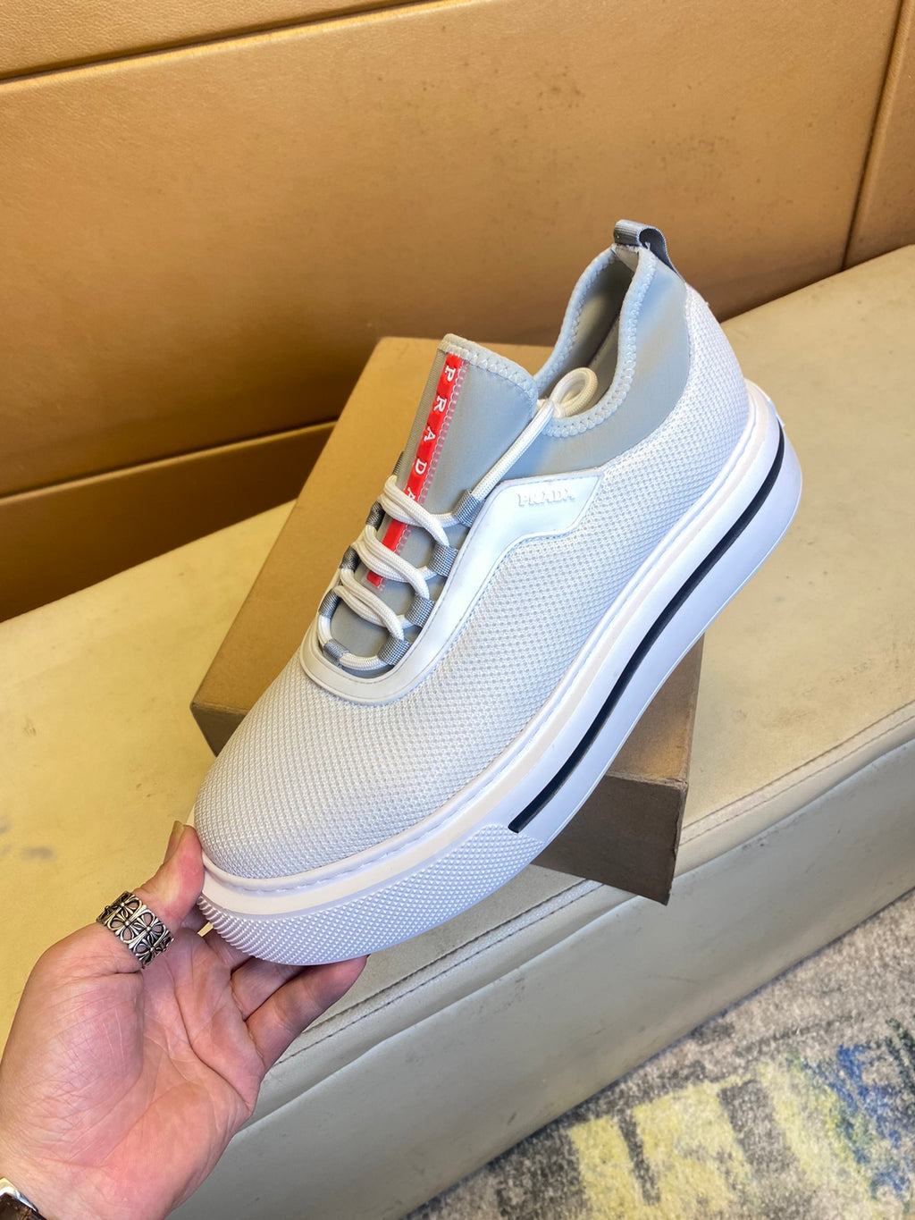 P Fashion Flying Knit Upper Thick-soled Casual Shoes 0724111110