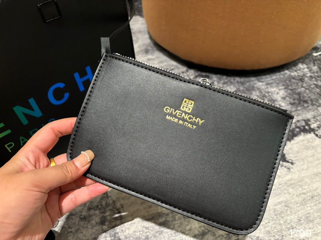 GVC All-match commuter handbag 0724082607