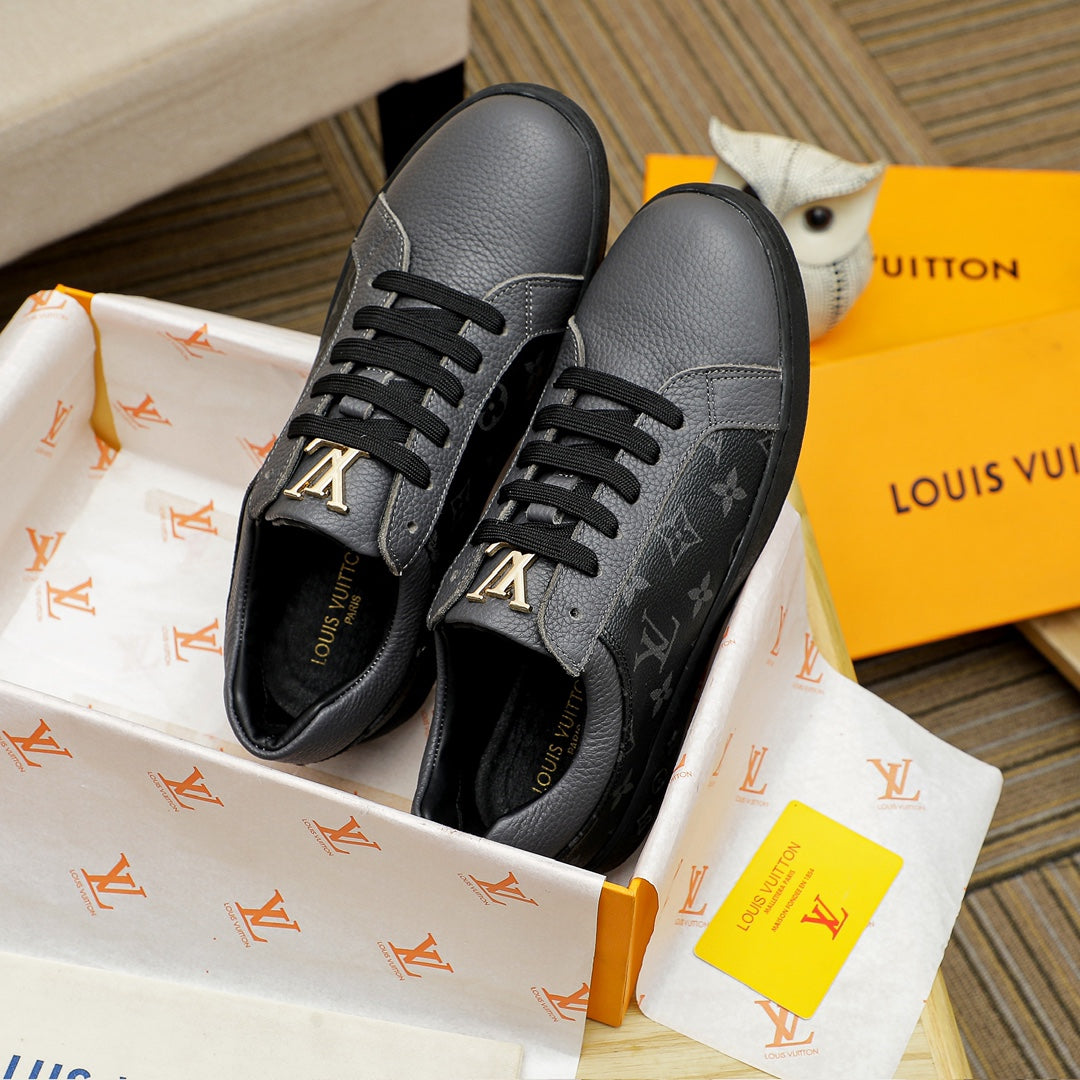 L classic monogram leather flat sneakers 0724122410