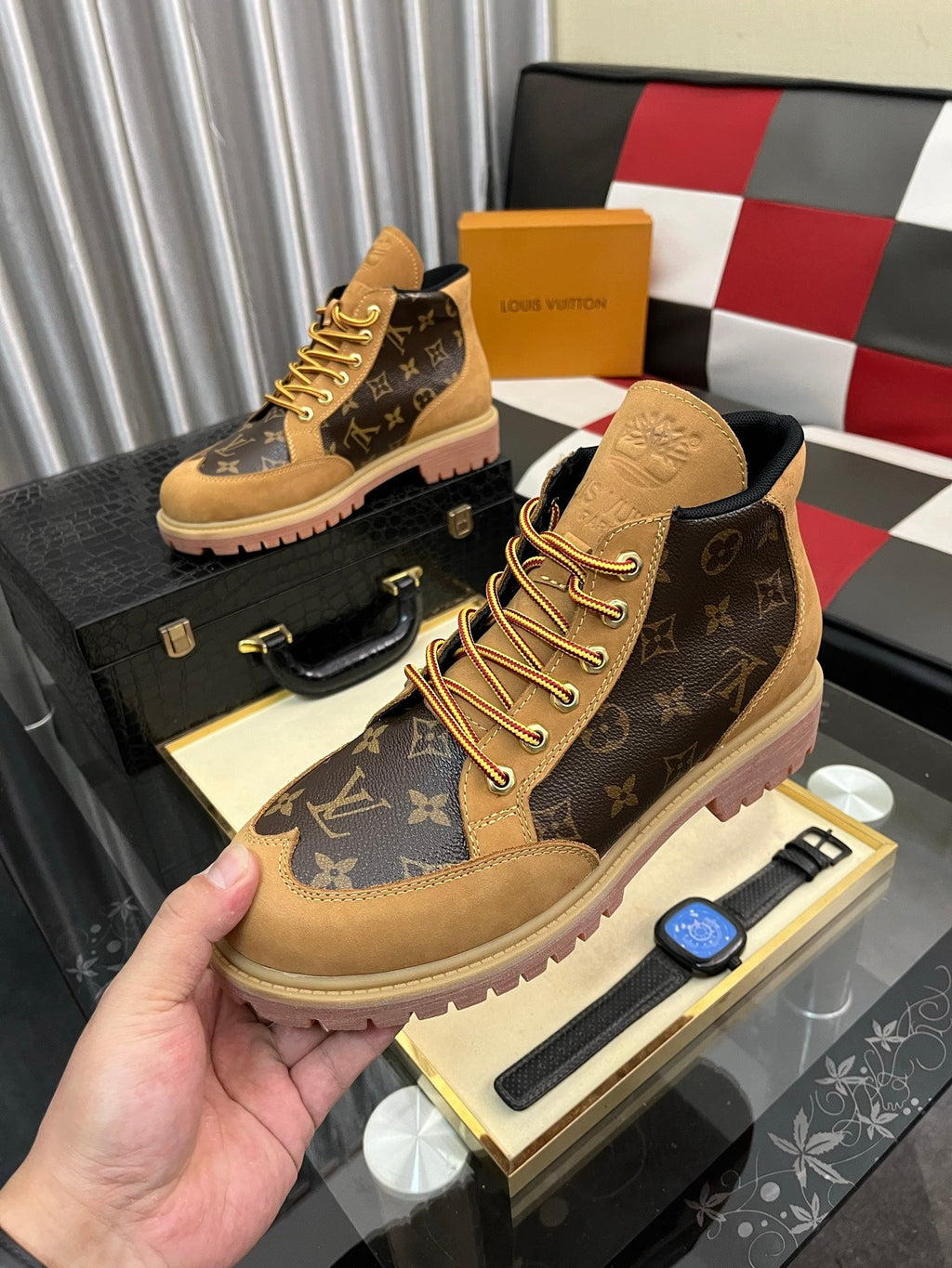 New high-top athletic casual shoes 0725122902