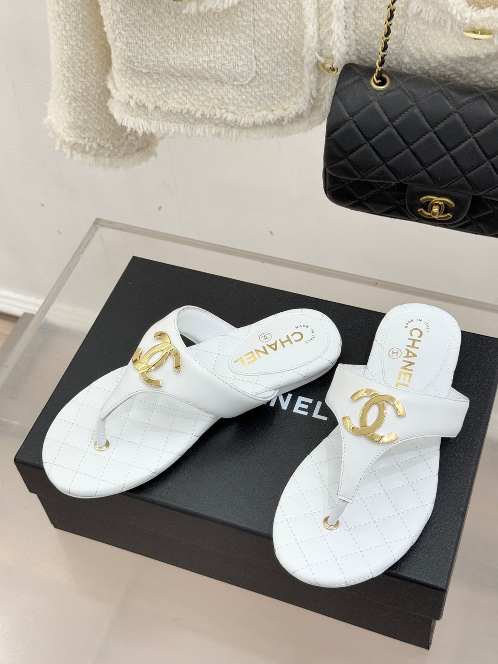 26SS New Women's Diamond Pattern Flip-Flops 0726031003